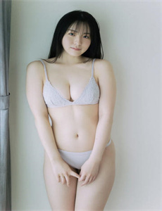 《美女免费视频观看高清直播》