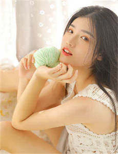 《动漫美女被褥图》