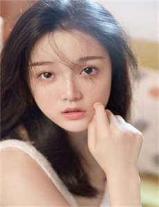 《绿色椅子》