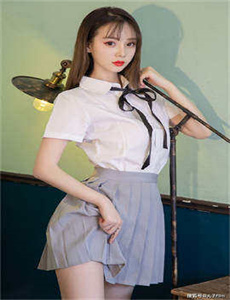 《记者》