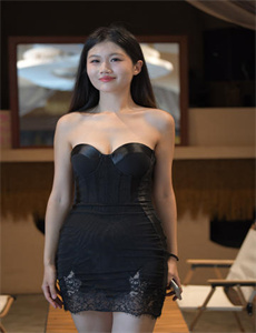 《全世界最奇异的住宅》